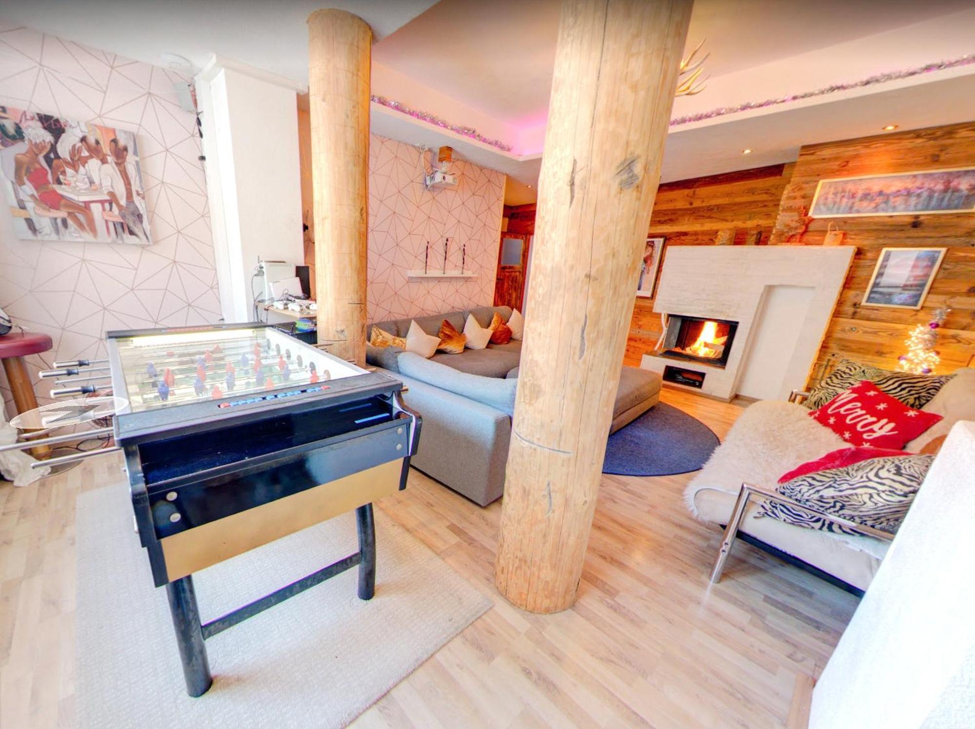 Dmg - 'Large, Luxurious Ground Floor' Apartment Fulpmes Eksteriør billede